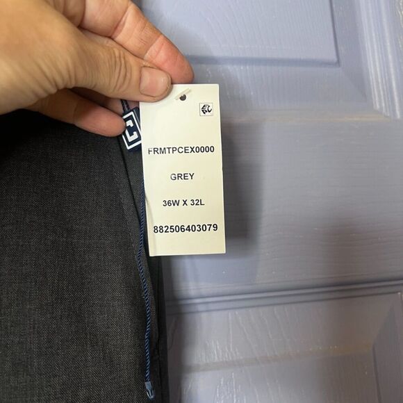 Chaps NWT Total Comfort Performance Series Dress Pants Trousers Grey Size 36/32 - Picture 6 of 13